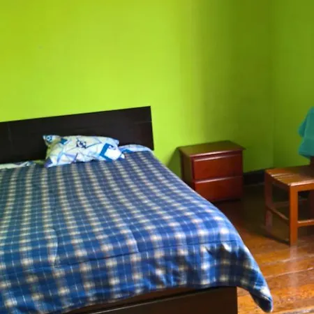 Habitaciones Para Estudiantes Y/O Mochileros Lima Exterior photo